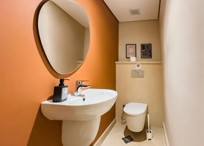 The Groundlight 1bdr Mangroovy Free & Pool Apartment
