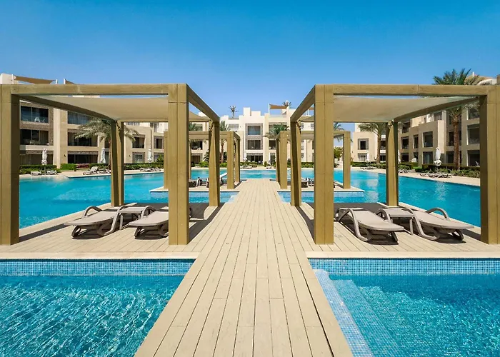 The Groundlight 1bdr Mangroovy Free & Pool *